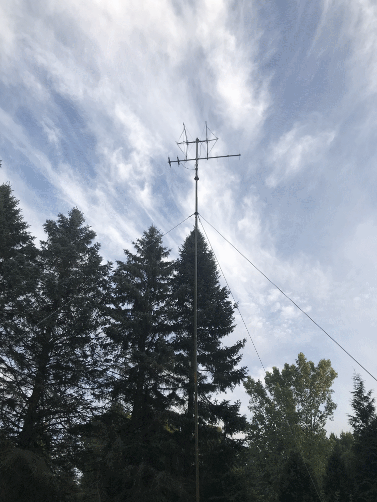 A large antenna that was over 10 feet tall.